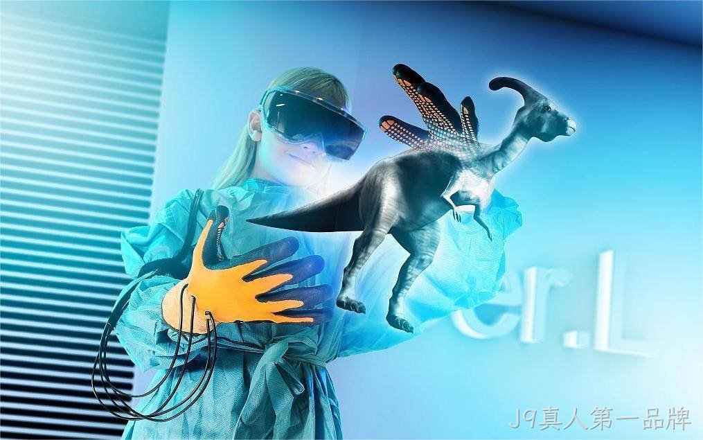 J9真人第一品牌：自立自强 探索元宇宙 拥抱新世界”